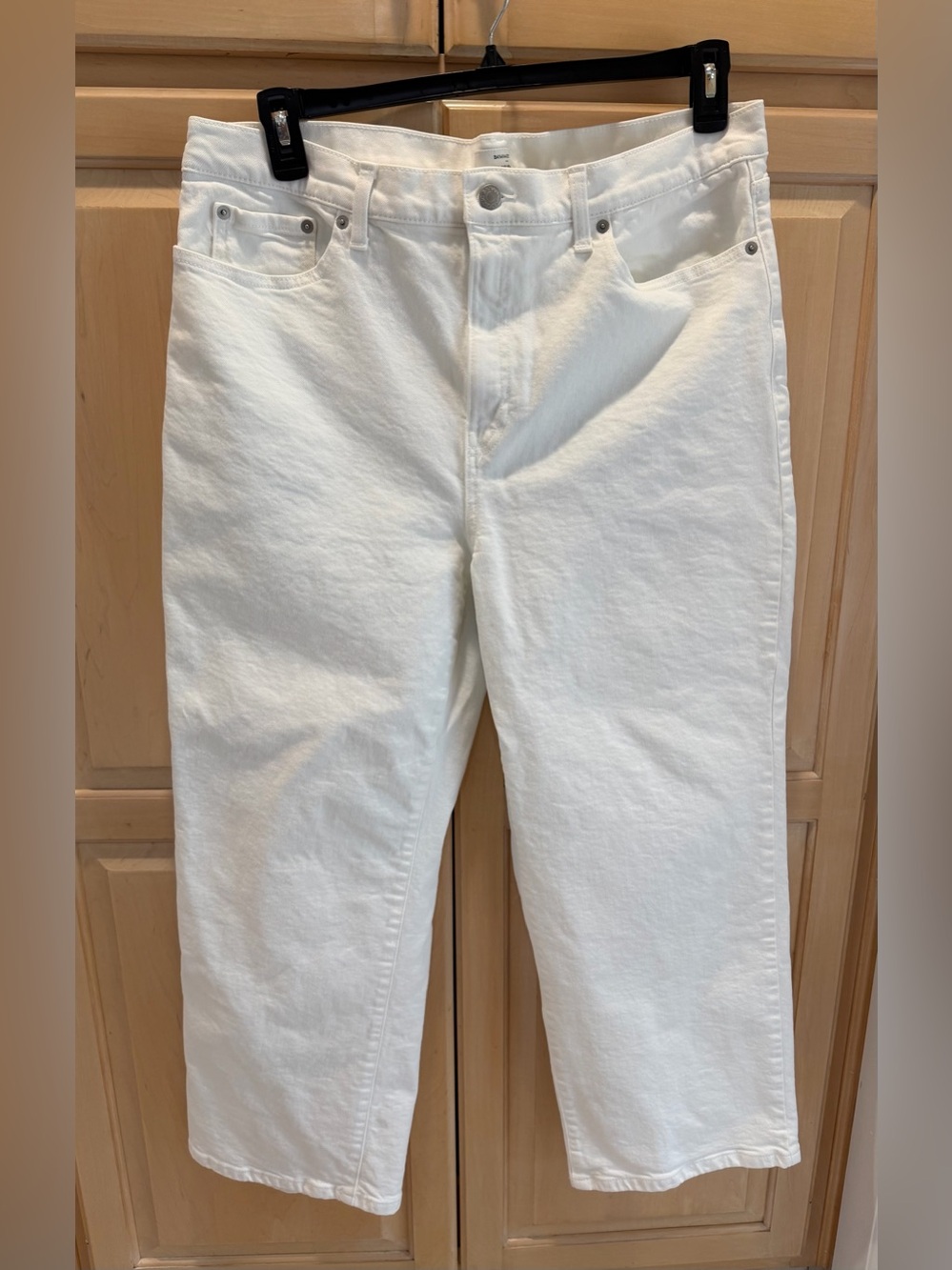 Banana Republic Cream High Rise Straight Jeans 18